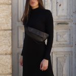 פאוץ' מעור בצבע שחור