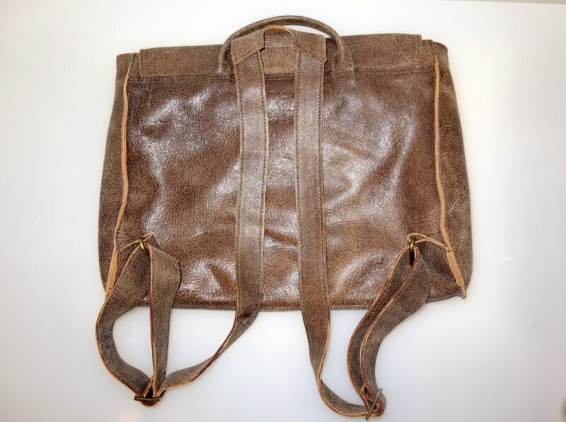 תיק גב מעור מעוצב כתיק ילקוט