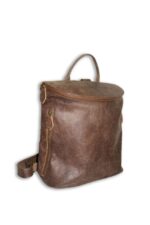 תיק גב מעור עם רוכסן מעוגל - בצבע חום