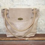 תיק צד מעור