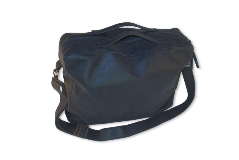 תיק עור למחשב נייד