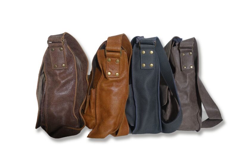 תיקי עור לגברים