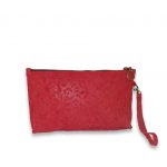 ארנק מעור עם סגירת רוכסן בצבע אדום