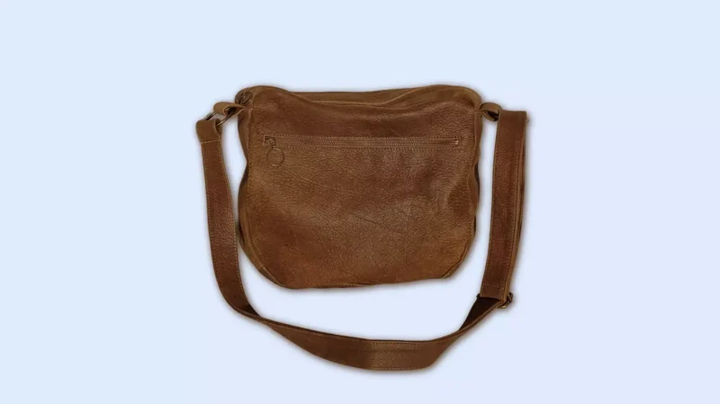 תיק עור אלכסוני מסנג'ר מעוצב