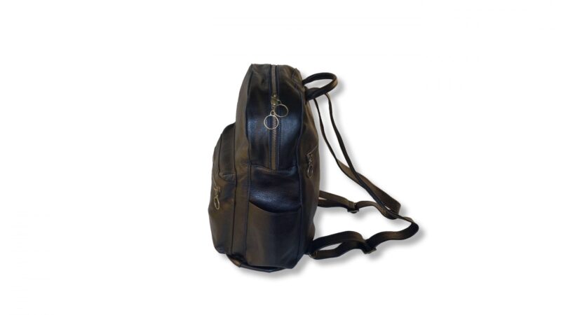 תיק גב גדול מעור "תרמיל" בצבע שחור