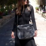 תיק מסנג'ר מעור בצבע שחור – אפור