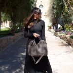 תיק מסנג'ר מעור בצבע אפור