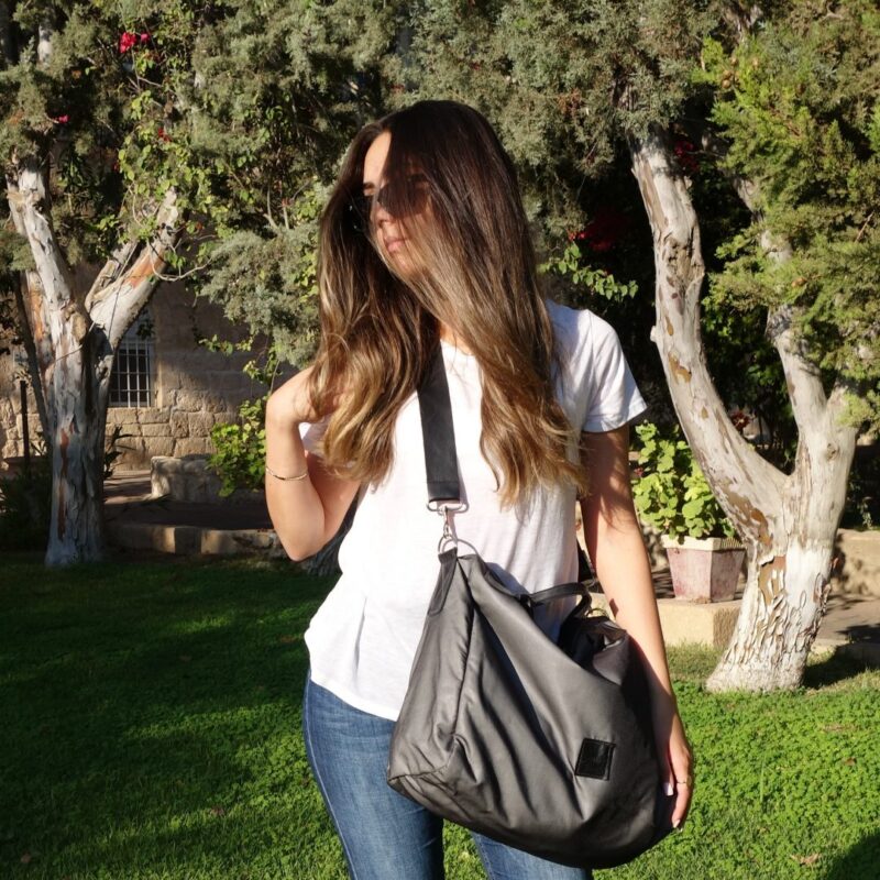 תיק מזוודה גדול בצבע אפור - שילוב בד ועור