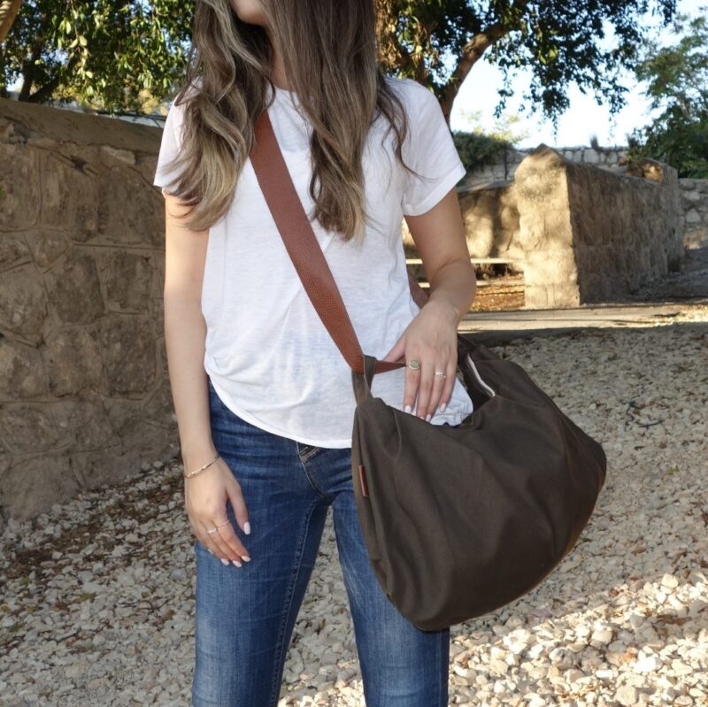 ⁦תיק קפלים משילוב בד ועור⁩ – תמונה ⁦5⁩