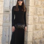 פאוץ' מעור מבריק בצבע שחור עם רוכסני מתכת