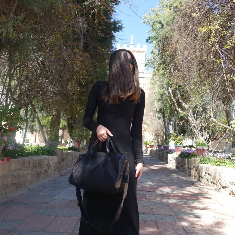 תיק עור גדול – "הנד בג" – בברק לורקס