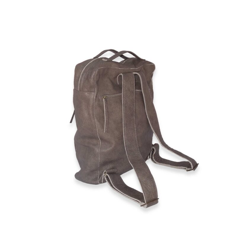 תיק גב מעור למחשב נייד בצבע אפור